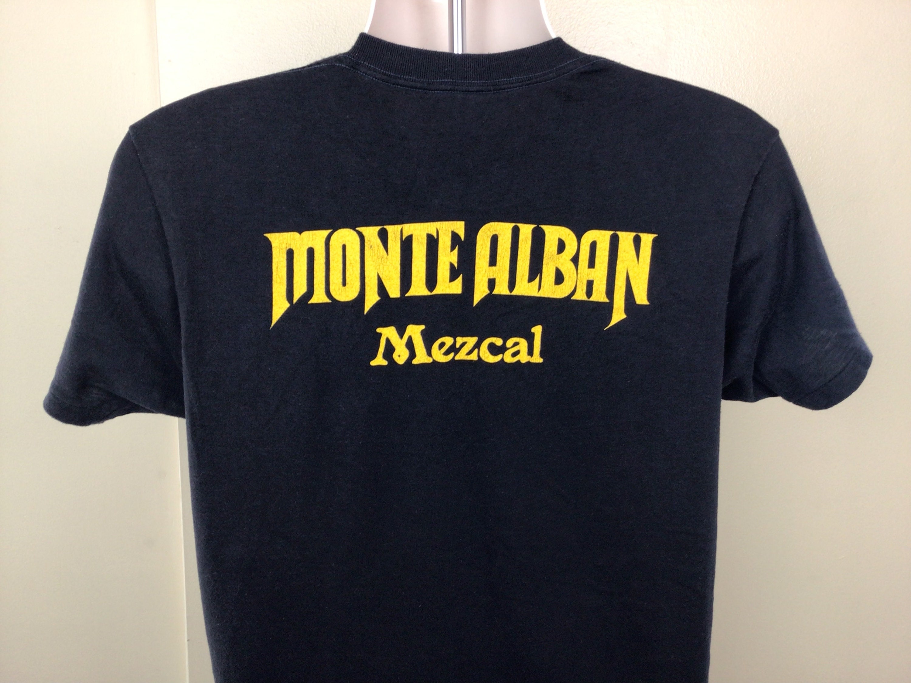 Vtg 80s Eat the Worm Monte Alban Mezcal T-shirt Black L Tequilla 