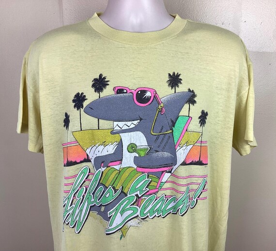 LIFE'S A BEACH L/S T-Shirt “WANNA BONE Vintage T-shirt Life's a Beach 1980s Large Bad to the Bone