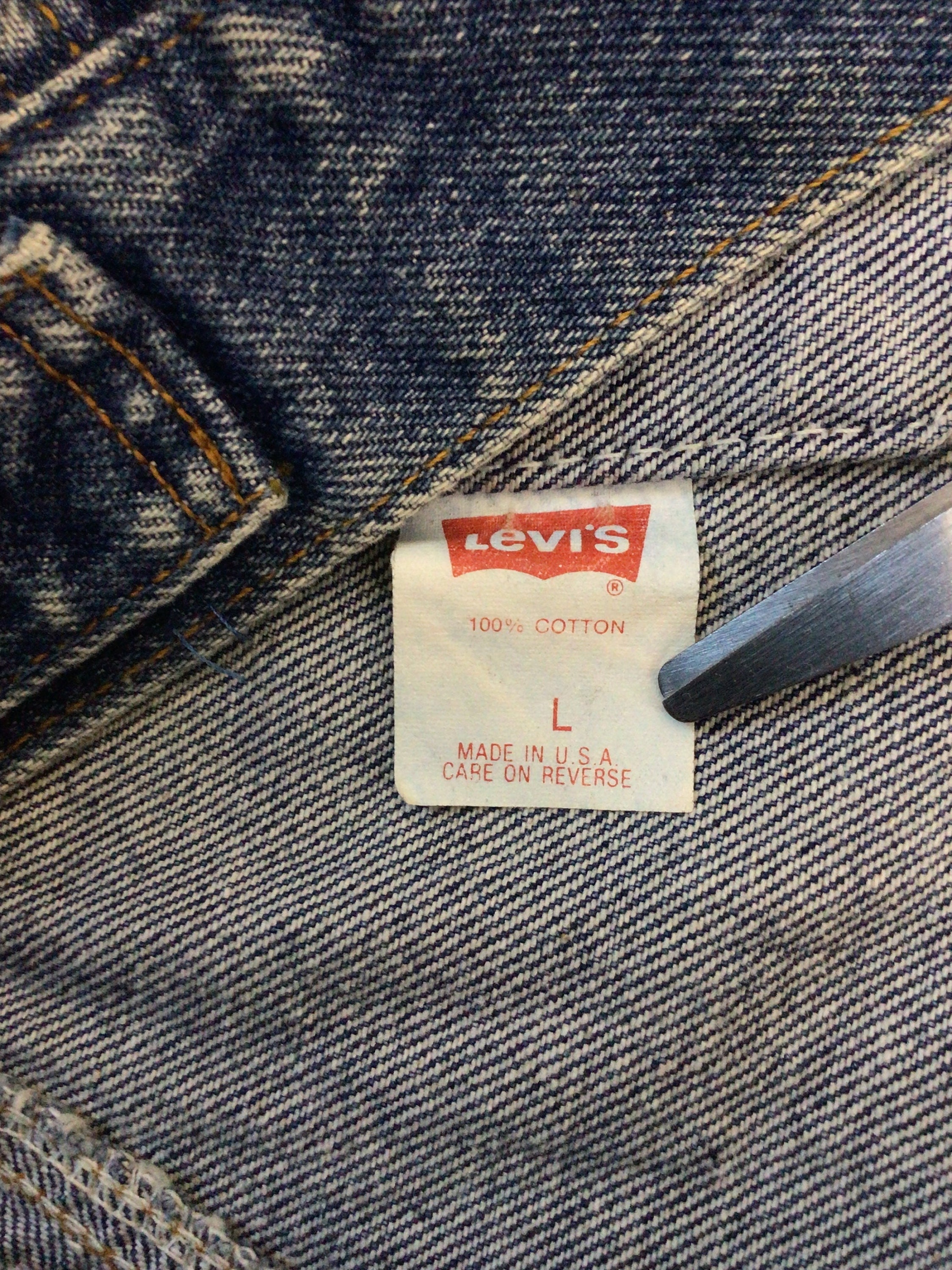 90s Levi’s 70507-0218 Vintage Levi Strauss & Co. 70507 0218 Trucker Denim Jacket