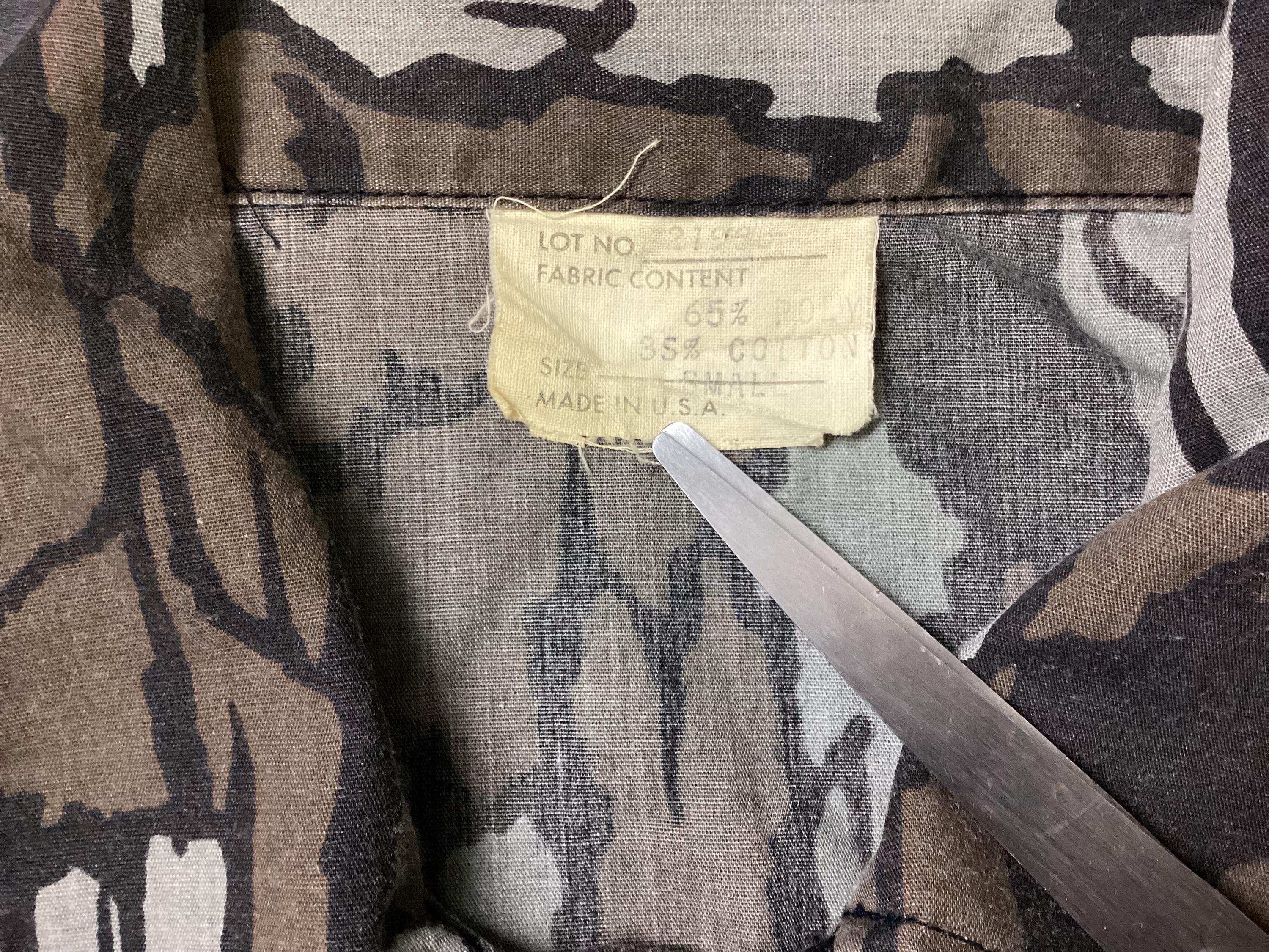 80’s trebark camouflage shirt jacket カモ Vintage 80s Trebark Camo Button Up Long Sleeve Hunting Shirt