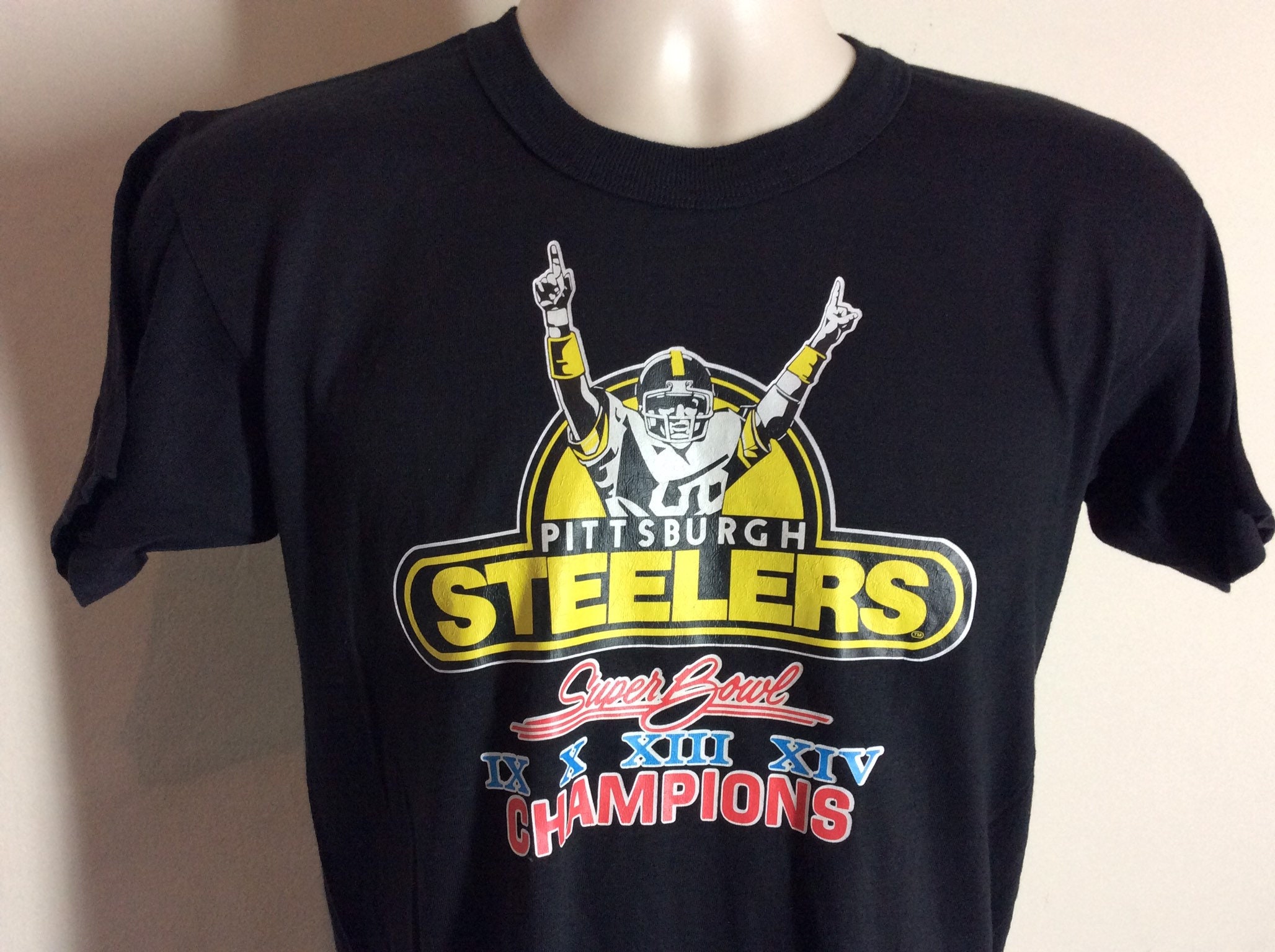 Vtg 1980 Pittsburgh Steelers Super Bowl Champions T-Shirt Black S/M 80s NFL Football