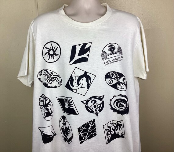 Vintage 1990 Lewis and Clark College T-shirt Abstract Academic 