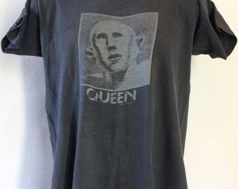 Vtg 1977 Queen News Of The World T-Shirt Black M 70s Classic Rock Band Freddie Mercury Concert