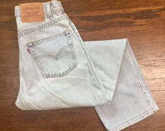 Vintage 90s Levis 505 Made in Canada W31 L28 (Tag 31x30) | Hemmed Light Wash Denim Regular Fit Straight Leg | Paper Tag