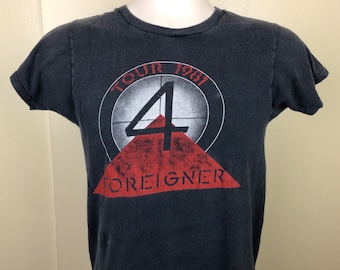 2019KTM TOUR／グラフィック／Tシャツ／THE FOUR GUNMEN KTM TOUR Four Gunmen TEE／BLACK| GOODS | KTM TOUR 2019 荒野