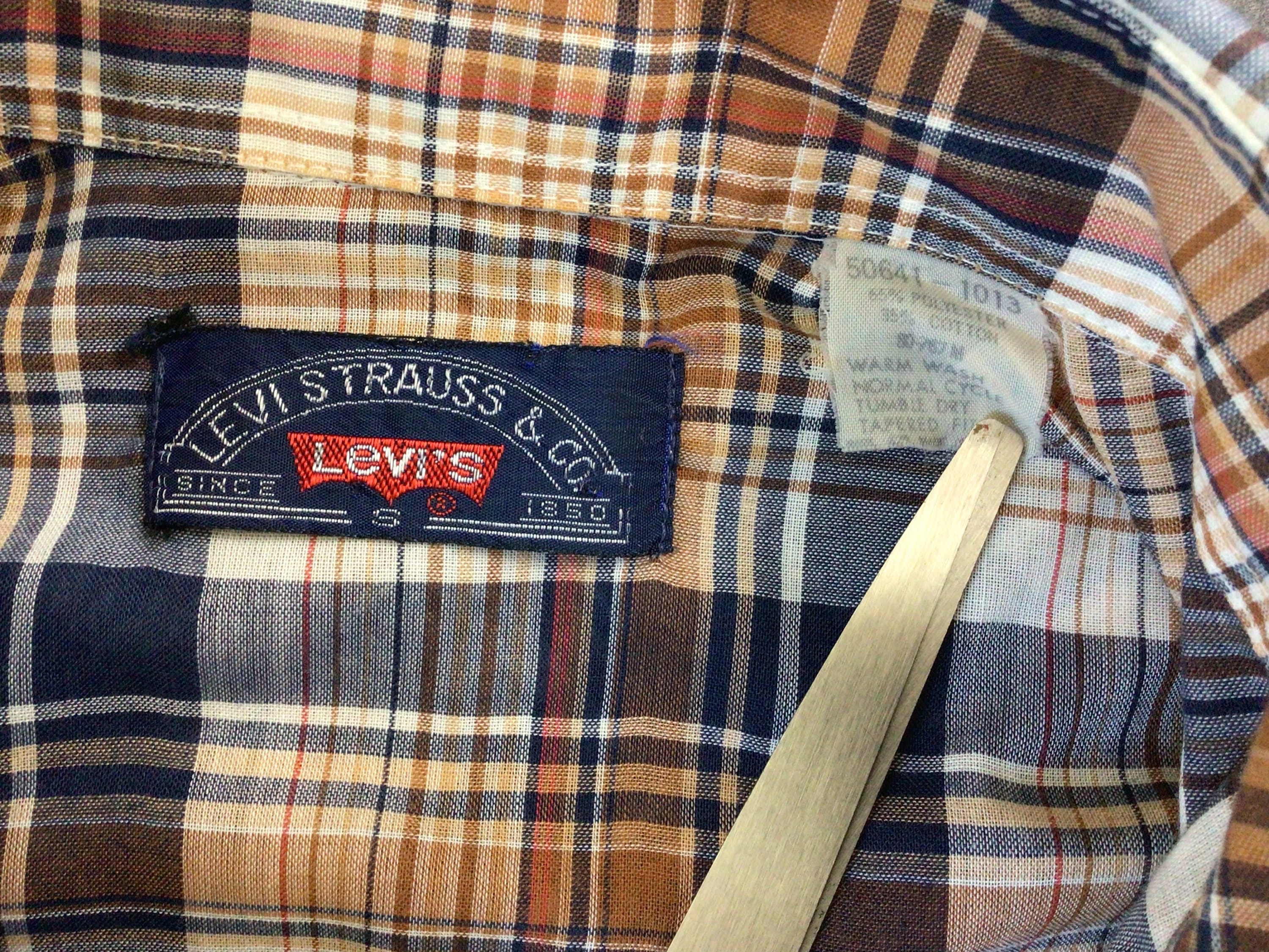Vtg 70s 80s Levis Big E White Tab Plaid Button Down Western Vtg 70s 80s Levis Big E White Tab Plaid Button Down Western