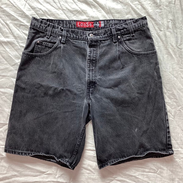 Vtg 90s Levi’s Silver Tab Loose Fit Jeans Shorts Black Size 40 Silvertab Levis