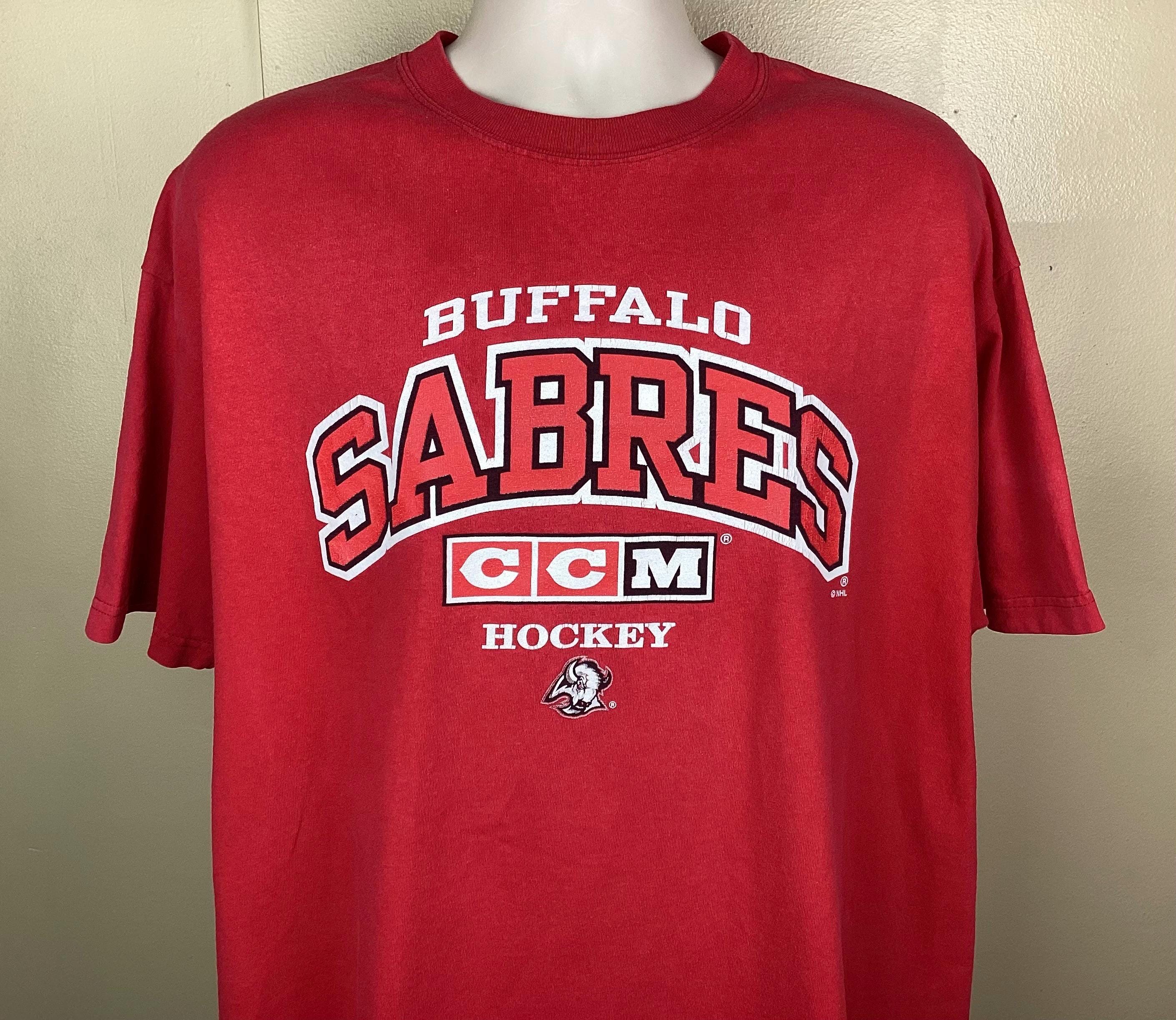 Vintage Buffalo Sabres Goat Head Logo T-shirt 90s Y2K CCM Red