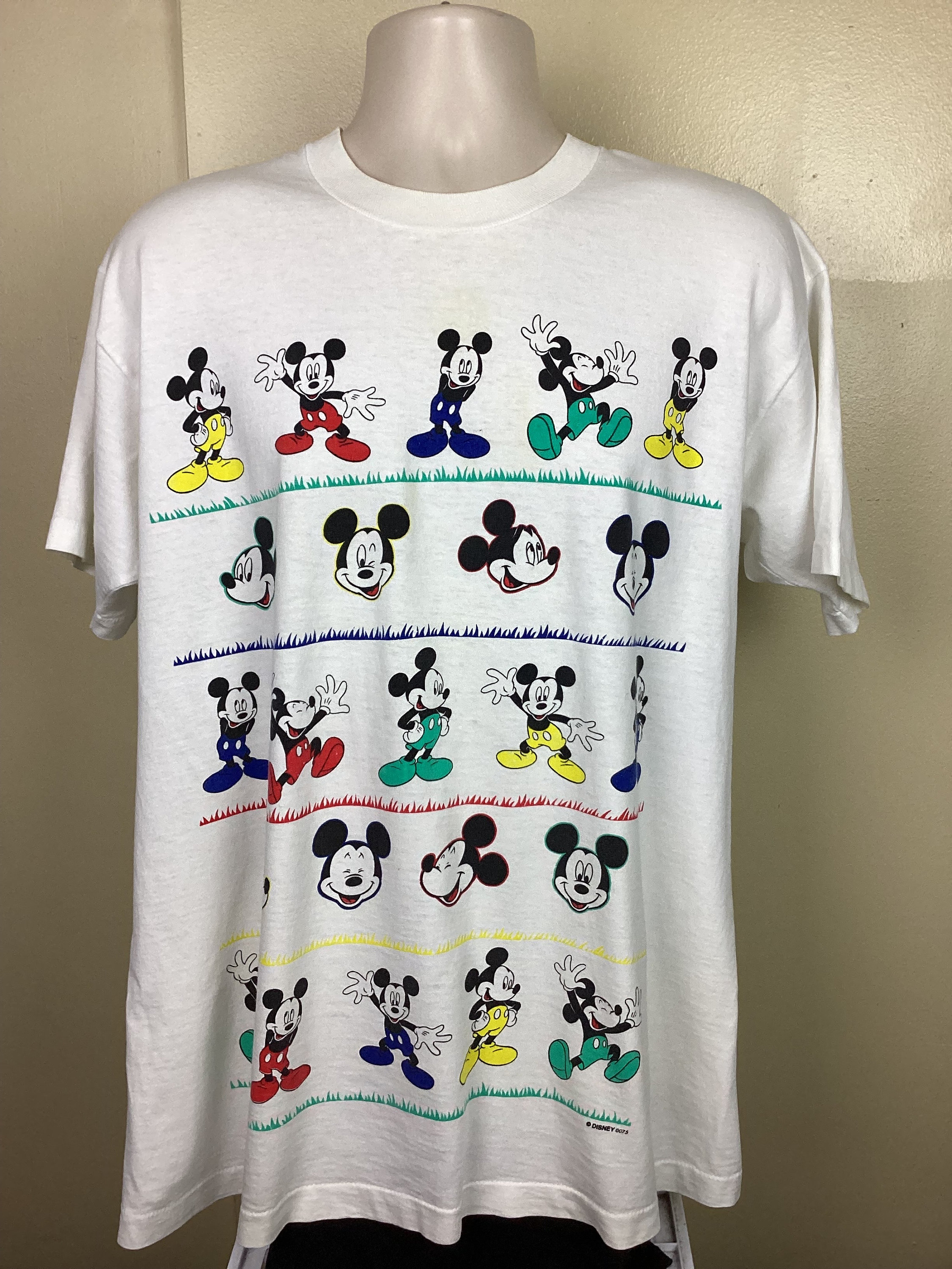 Vtg 90s Mickey Mouse T-shirt White XL Disney Character Vtg 90s Mickey Mouse T-shirt White XL Disney Character