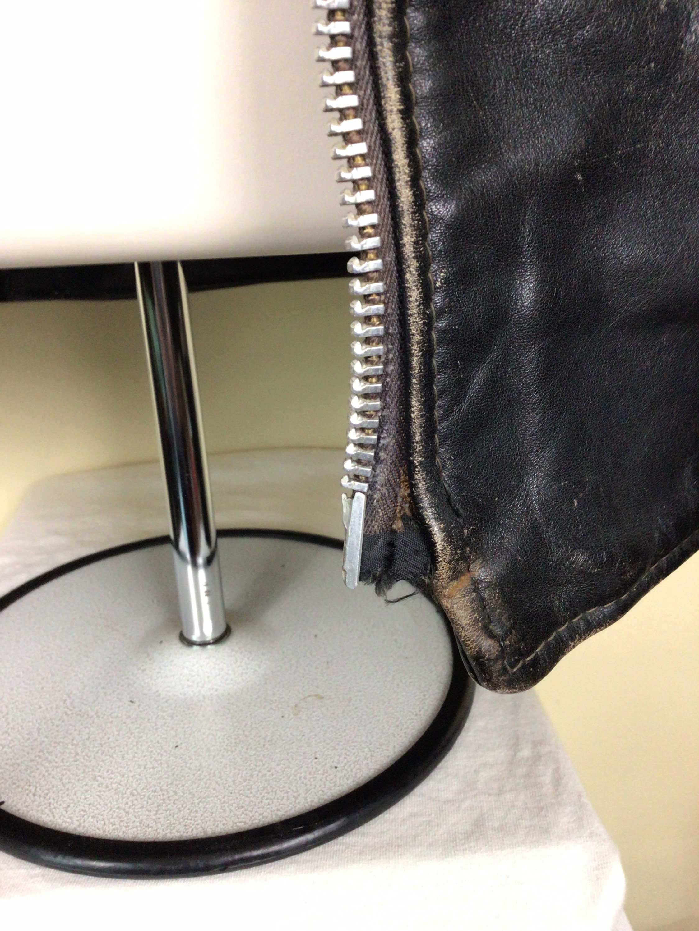 Vtg 70s 80s Schott Perfecto Leather Motorcycle Jacket Black Vtg 70s 80s Schott Perfecto Leather Motorcycle Jacket Black