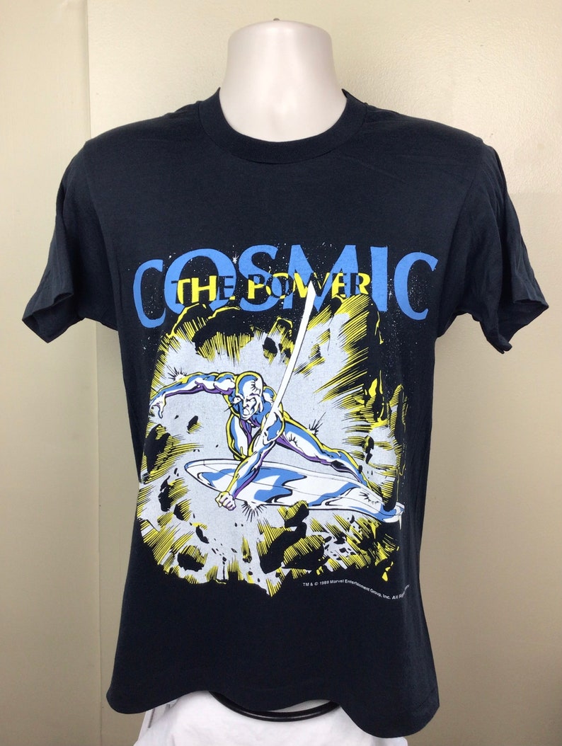 Maglietta vintage Silver Surfer The Cosmic Power, nera, taglia M, personaggi dei fumetti Marvel degli anni '80. immagine 2