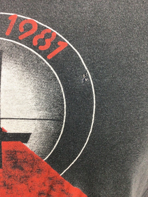 Vtg 1981 Foreigner 4 Concert T-Shirt Faded Black … - image 8