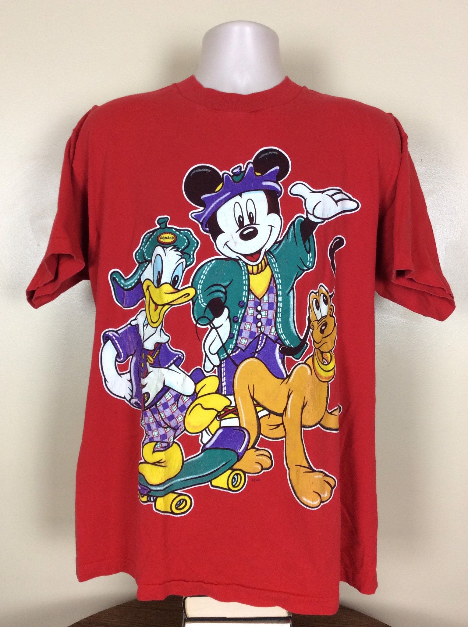 Vtg 90s Mickey Mouse Donald Duck T-shirt Red XL Pluto Disney Vtg 90s Mickey Mouse Donald Duck T-shirt Red XL Pluto Disney