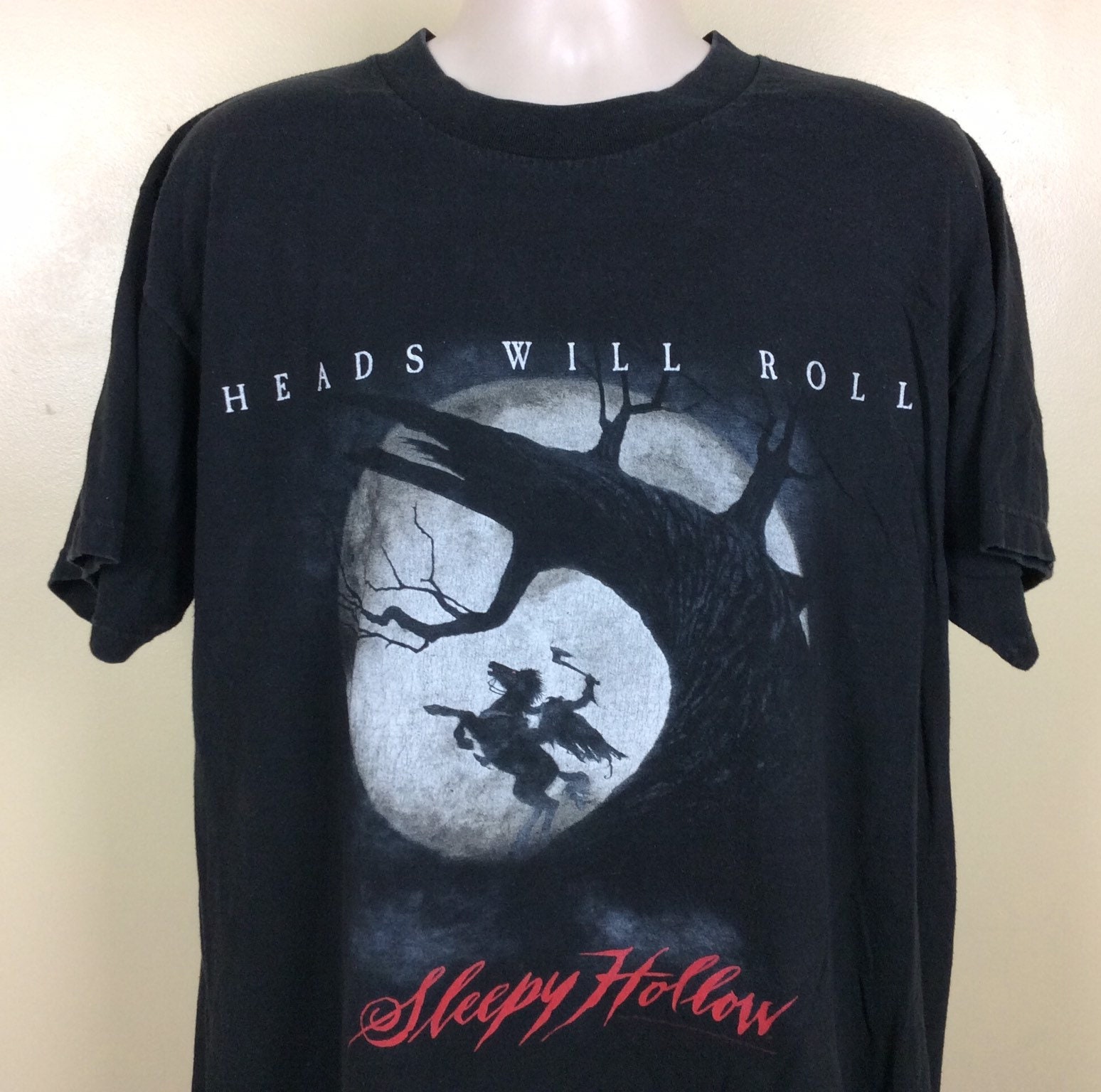 ヴィンテージ 1999 スリーピー ホロウ Tシャツ ブラック XL 90 ヴィンテージ 1999 スリーピー ホロウ Tシャツ ブラック XL 90