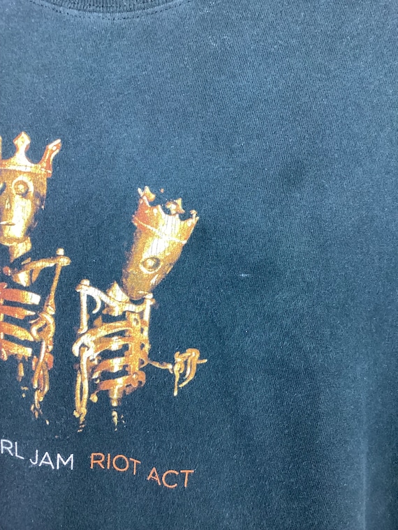 Vtg 2003 Pearl Jam Riot Act Concert T-shirt Black XL Y2K Vtg 2003 Pearl Jam Riot Act Concert T-shirt Black XL Y2K