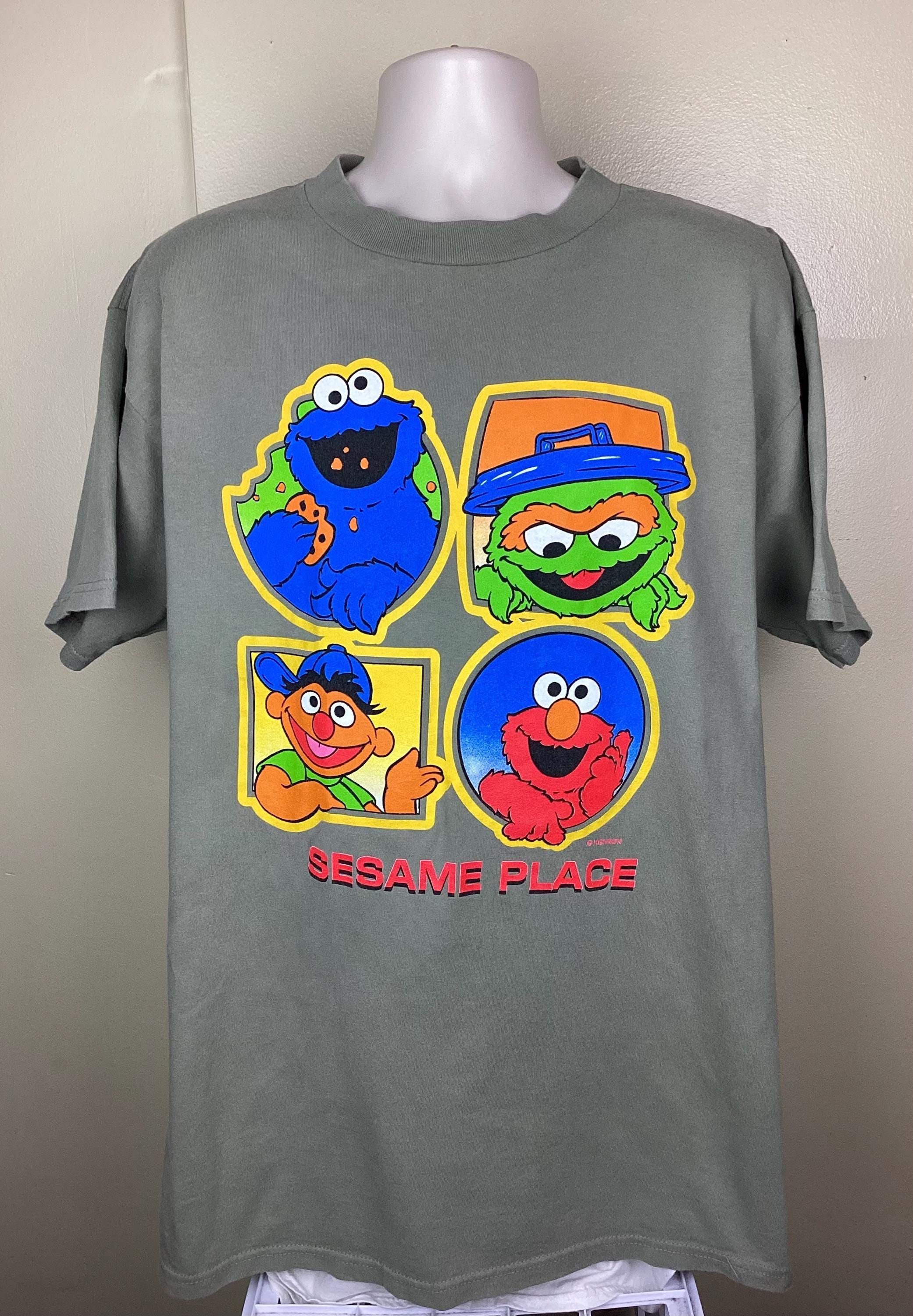 Vintage 90s Sesame Place T-shirt Olive Green XL Jim Henson Muppets