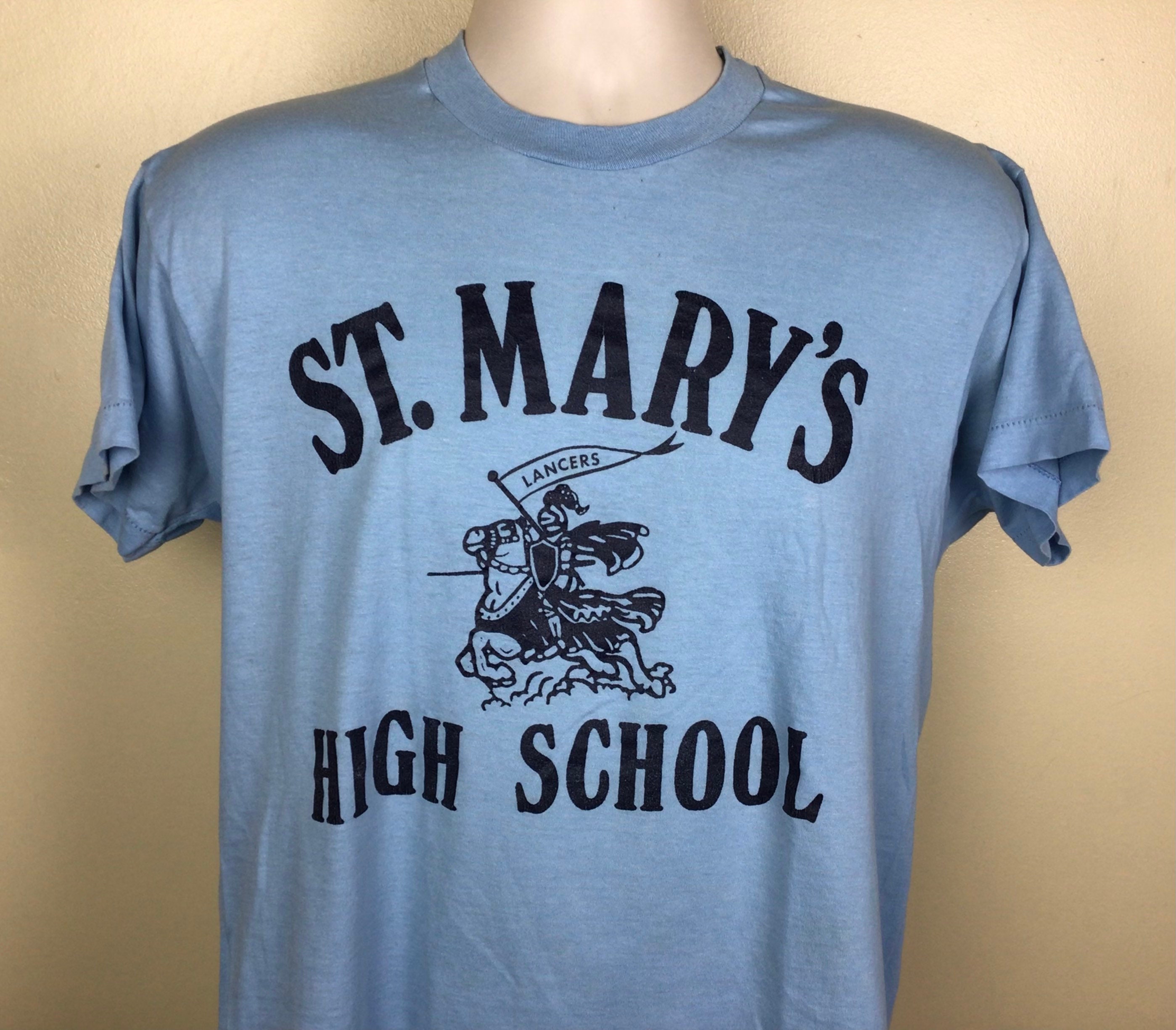 Lot Detail - LeBron James Game-Used St. Vincent-St. Mary's High School  Uniform w/ T-Shirts & 4 HS Yearbooks