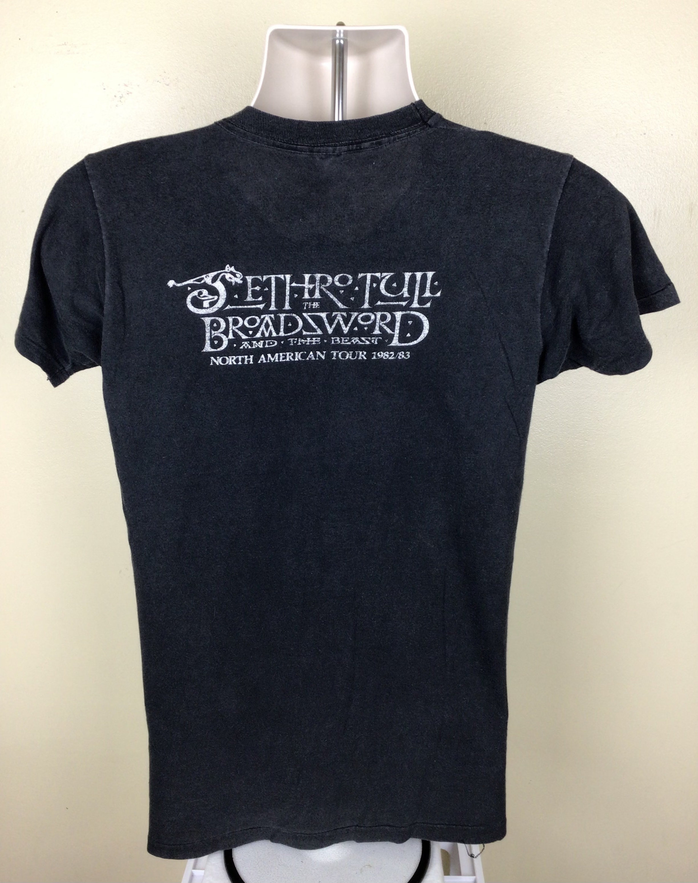 Vintage 1982 Jethro Tull Concert T-shirt Black M 80s