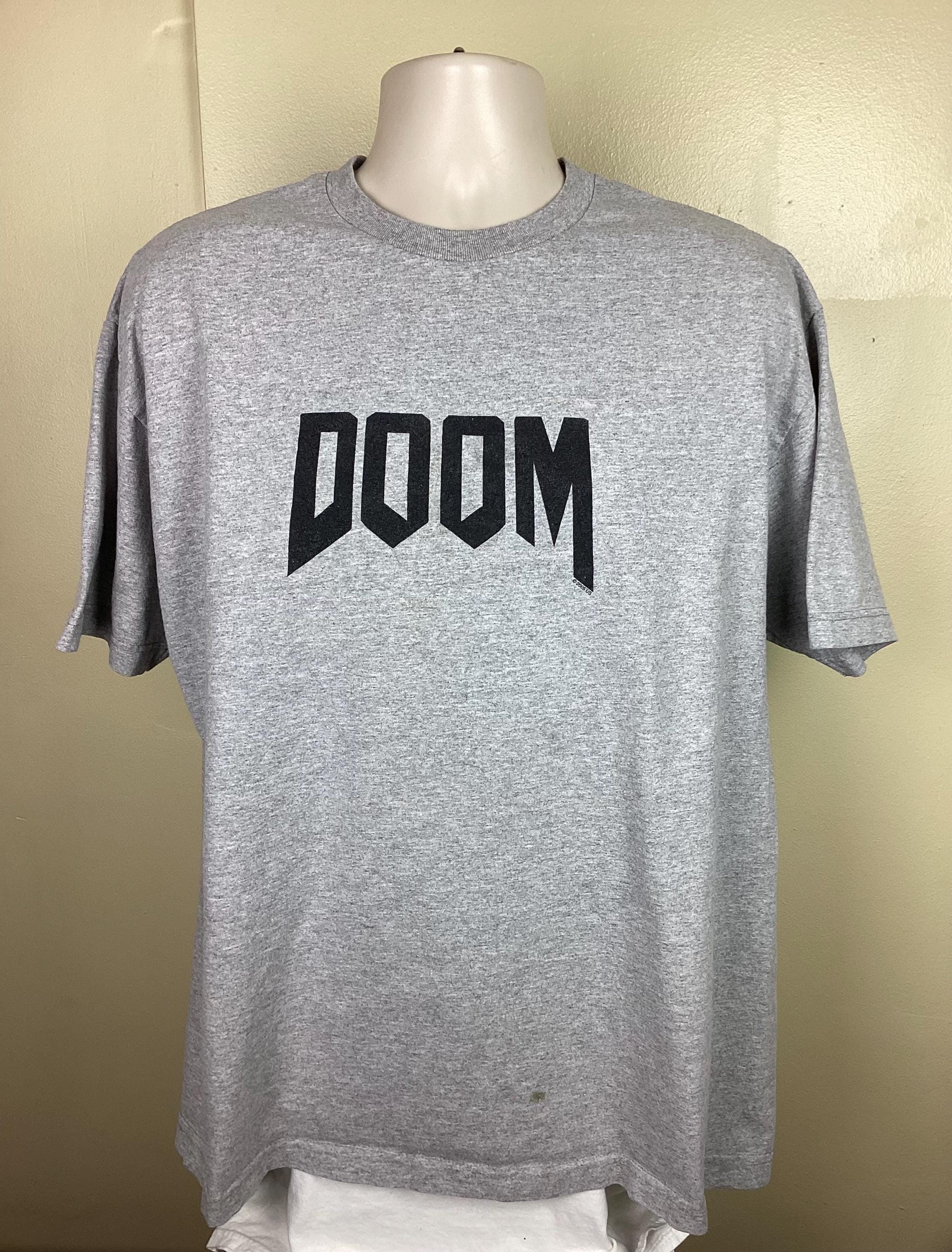 Vtg 2005 Doom T-shirt Heather Gray XL Y2K Id Software PC Computer 