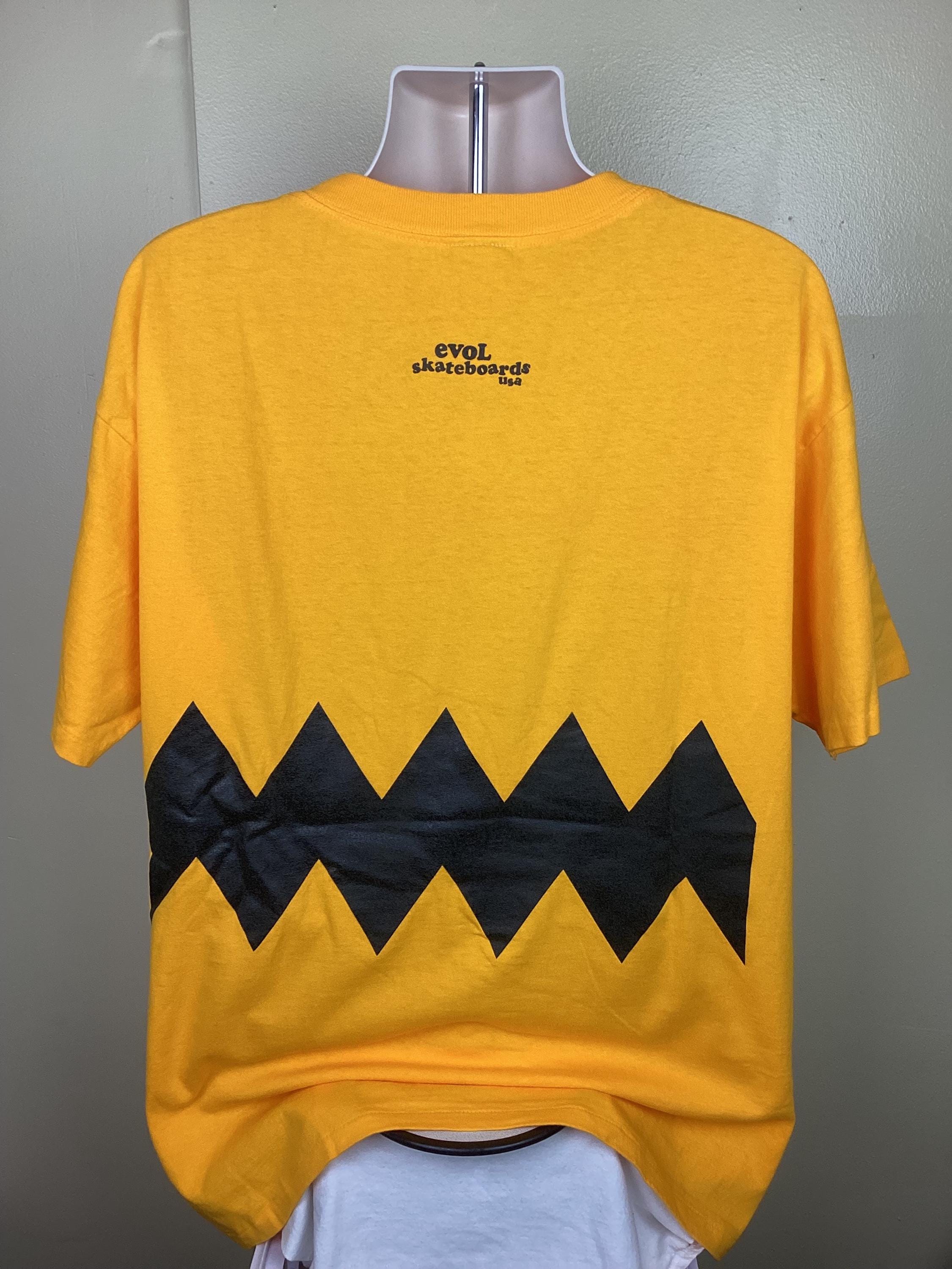 Vtg 90s Evol Skateboards USA Charlie T-shirt Gold Yellow XL Skate