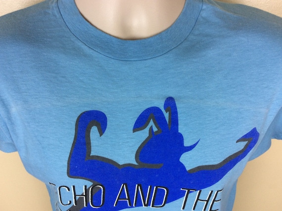 Vtg 1981 Echo And The Bunnymen T-Shirt Blue S/M 8… - image 7