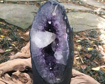 Amethyst With Calcite Geode/Cathedral Light Purple From Brazil Specimen 2120g Metaphysical Healing Pagan Wicca