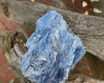 ブラジル、ミナスジェライス州産のBLUE KYANITE。 - Etsy 日本