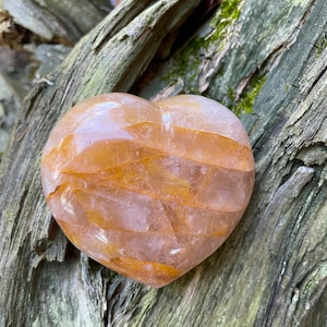 Yellow Golden Healer/Hematoid Quartz Polished Heart Specimen 265.5g Mineral Crystal