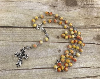 Yellow red and orange catholic rosary, glass rosary, handmade rosary, baptism gift, confimation gift, first communion, religious jewelry