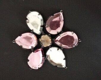 flower -sertie-cabochons-petales-cristal-pink-white-mole-decoration-jewel-accessories