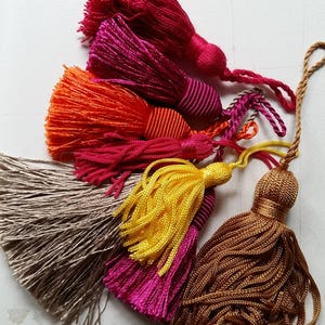silk tassels