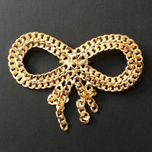 Chain knot broche image 1