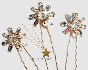 Set Of 3 Bride Crystal Flower Hair Pins ,Crystal Wedding Bride Hair Pins, Bridal Hair pins, Wedding Hair pin, Bridal Rhinestone Bobby Pins