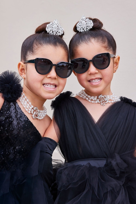 SALE AUDREY HEPBURN Headpiece,breakfast at Tiffany display picture 1