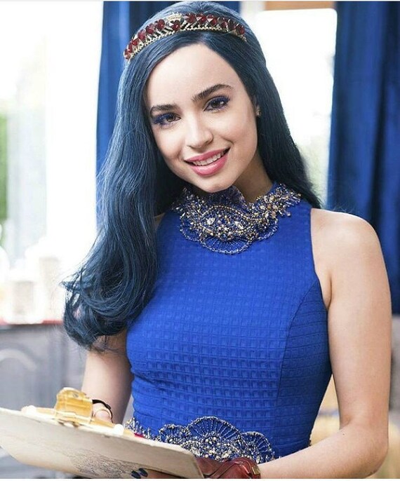 Queen Of Hearts Crown Evie Royal Red Heart Necklace Tiara