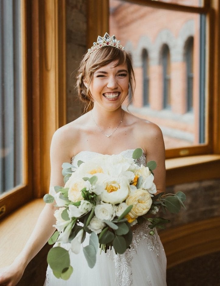 セール！ディズニーウェディングに最適なラプンツェルの王冠、ゴールド