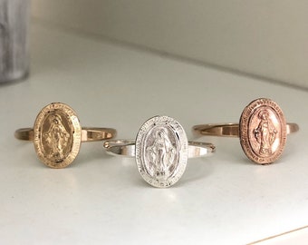 14KT Gold Miraculous Medal Ring, Catholic Wedding Gift, Virgin Mary Ring, Catholic Confirmation Ring, Blessed Mother Ring, Gift For Daughter