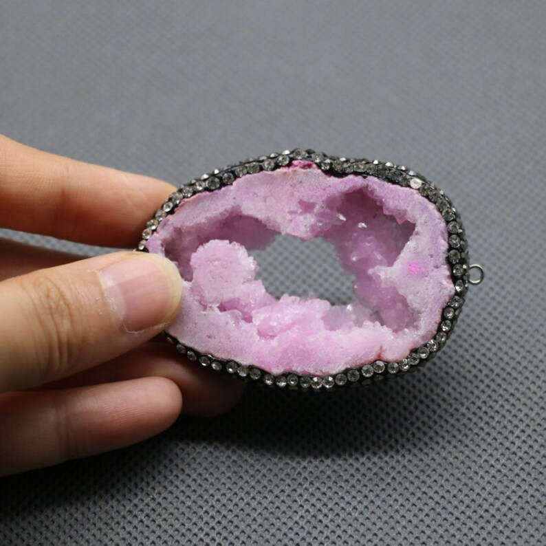 1PCS Druzy Crystal Geode Quartz Gemstone Pendant Connector Druzy Crystal Necklaces Crystal Geode Gem Stone Quartz Pendant Necklace