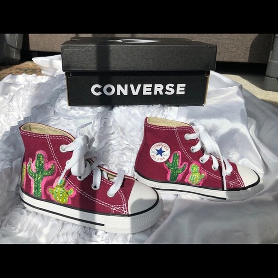 baby converse size 7