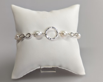 Sterling Silver Hammered Ring Bracelet with infinity links and white freshwater pearls