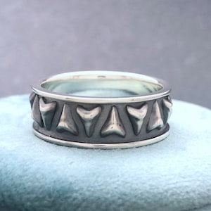Sterling Megalodon Shark Tooth, Fossil, Ocean, Sea, Beach, Coastal Wedding, Partners, Gift, Wedding Band - Tavernays