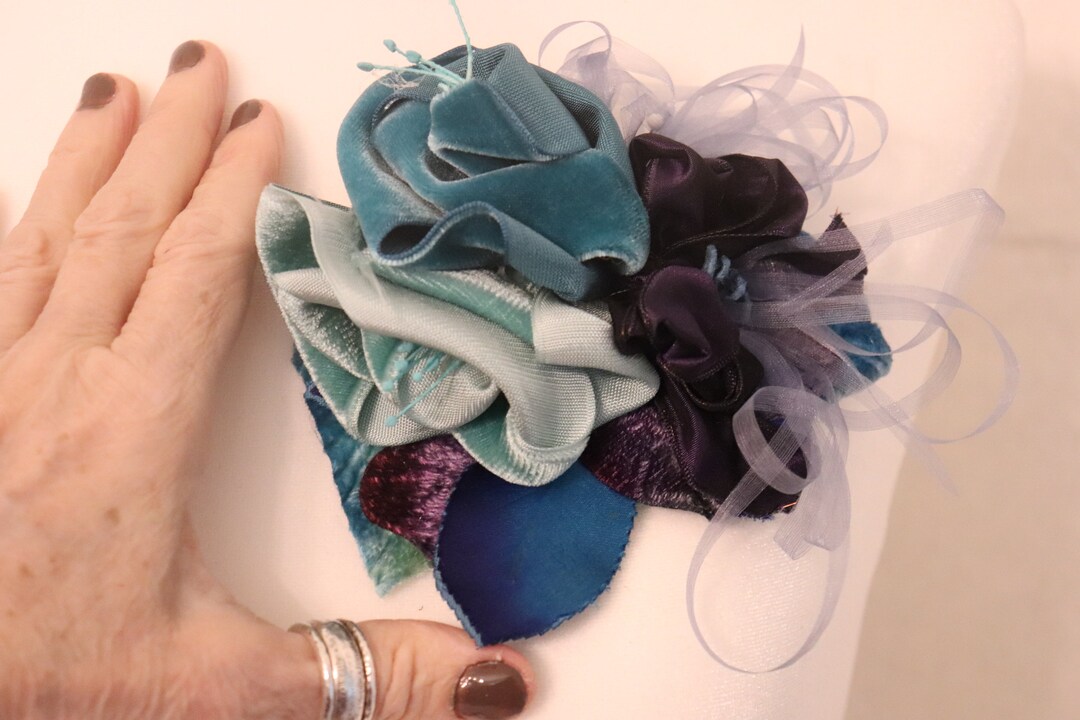 Hand Sewn Velvet Rose Brooch: Upcycled Ribbon Corsage - Etsy