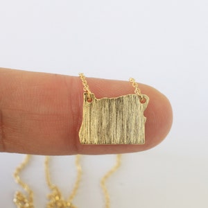 Gold Oregon State Charm Necklace, Oregon State  Necklace, Oregon Necklace, OR State Necklace