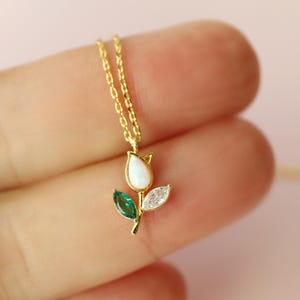 Tulip Necklace, Opal Stone Gold Tulip Necklace,  Flower Necklace,Birthday Gift,Graduation Gift, Layered Necklace