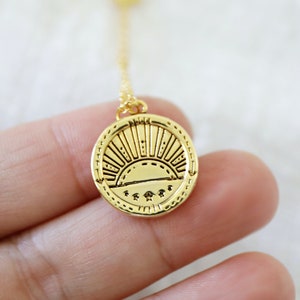 Sunrise Necklace, Gold Sun Necklace, Sun and Star Necklace, Minimalist Necklace,Layered Necklace