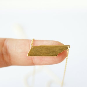 Gold Tennessee State Charm Necklace, TN State Charm Necklace, Tennessee Necklace. Dainty Necklace