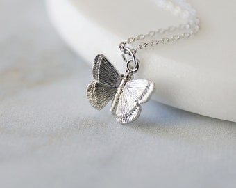 Mev Unique Butterfly Necklace 2025