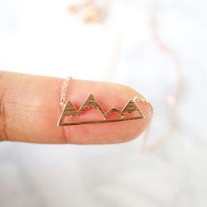 Rose Gold Mountain Necklace, Dainty Mountain Pendant Necklace, Snowy Mountain Top Necklace,Mountain Necklace, Birthday Gift