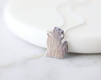 Dainty Necklace, Silver Michigan State Charm Necklace,Michigan State  Necklace ,MI State Necklace, Graduation Gift,3072