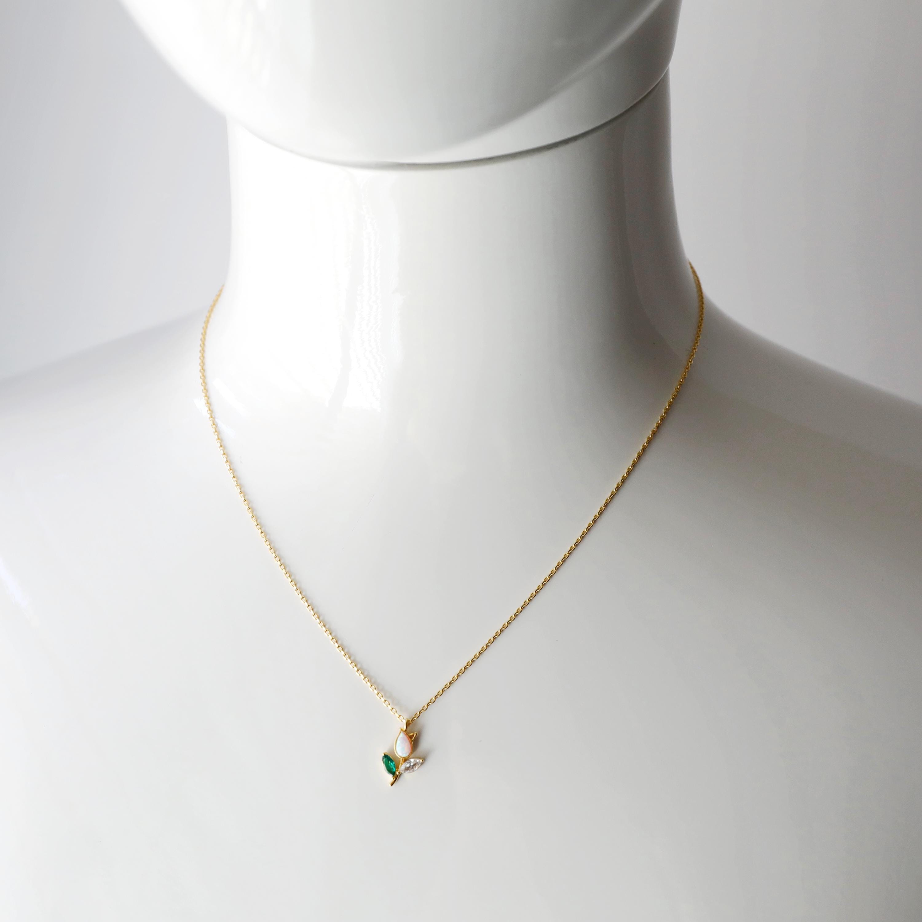 1 Pezzo Collana Con Pendente A Forma Di Tulipano Colorato Con Ciondolo A Forma Di Cuore, Bijoux Alla Moda Per Donne | SHEIN ALIA